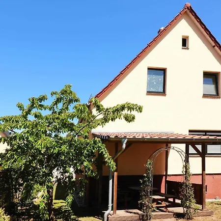 Ferienhaus Yakin's Mahm *
